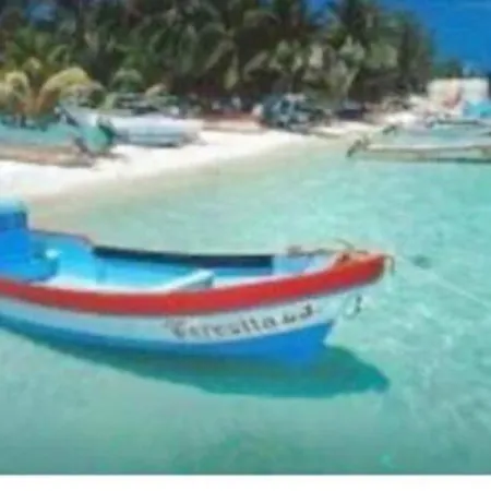 YAAKUN STUDIO. 350 m ferrys Isla Mujeres Apartamento